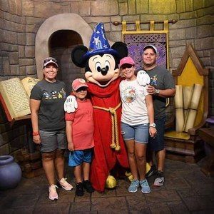 Meet your Posher, Wilfredo